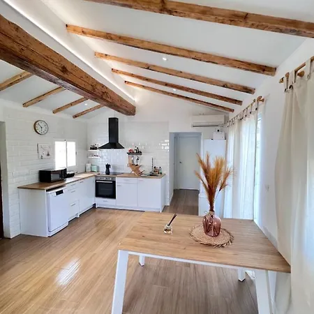 Holiday home Dmg *